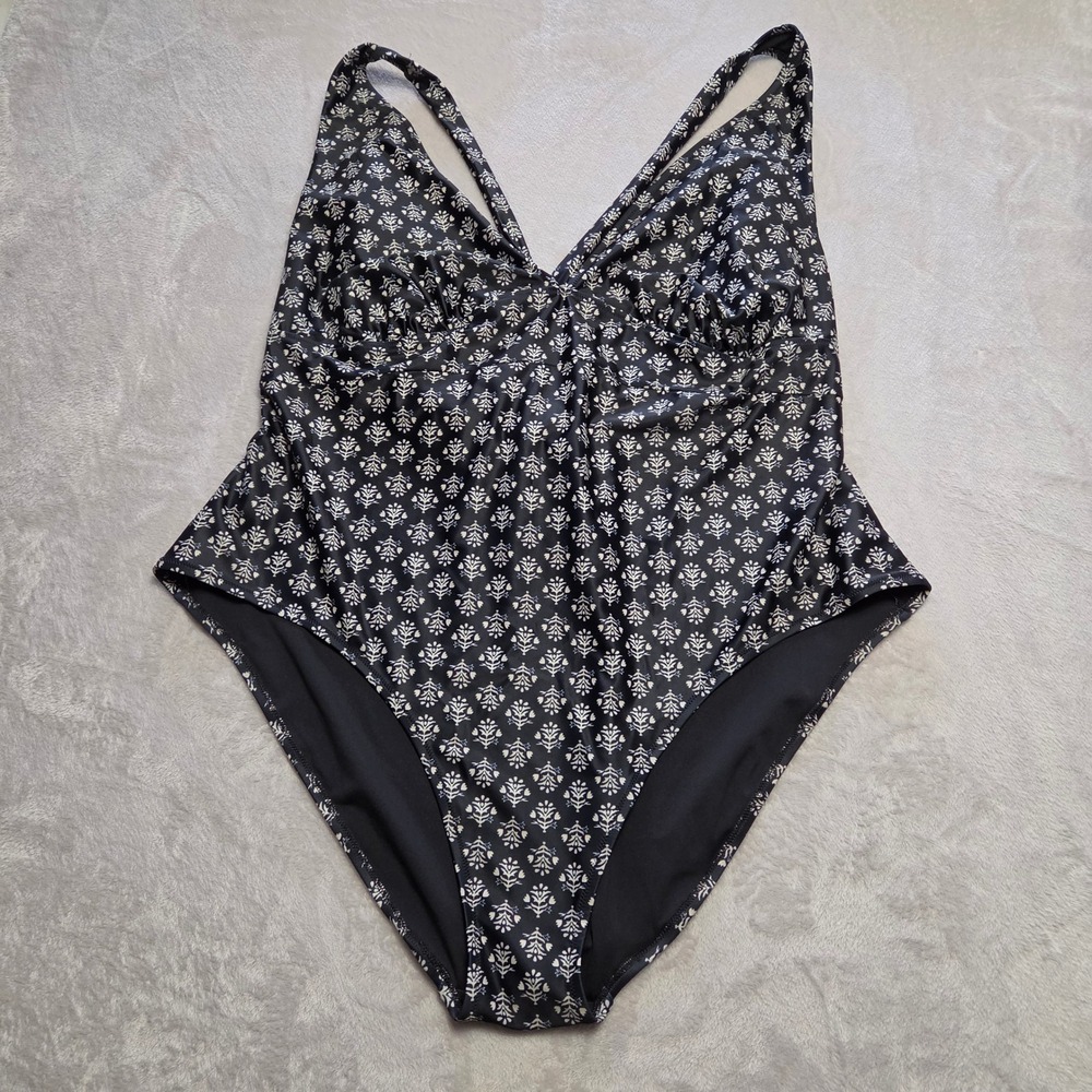 Old Navy 4X Deep V One-Piece Swimsuit Black Floral Tie-Back New With Tags